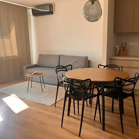 Skynest Apartament Bratislava